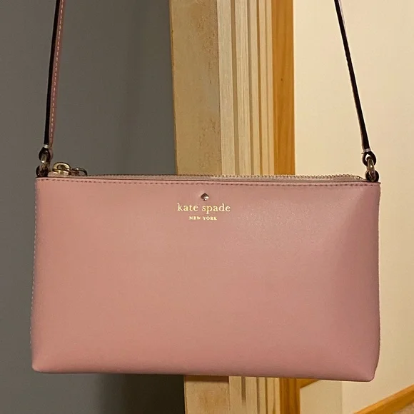 Kate spade shoulder bag! Never used! It is in great condition! - Picture 3 of 3